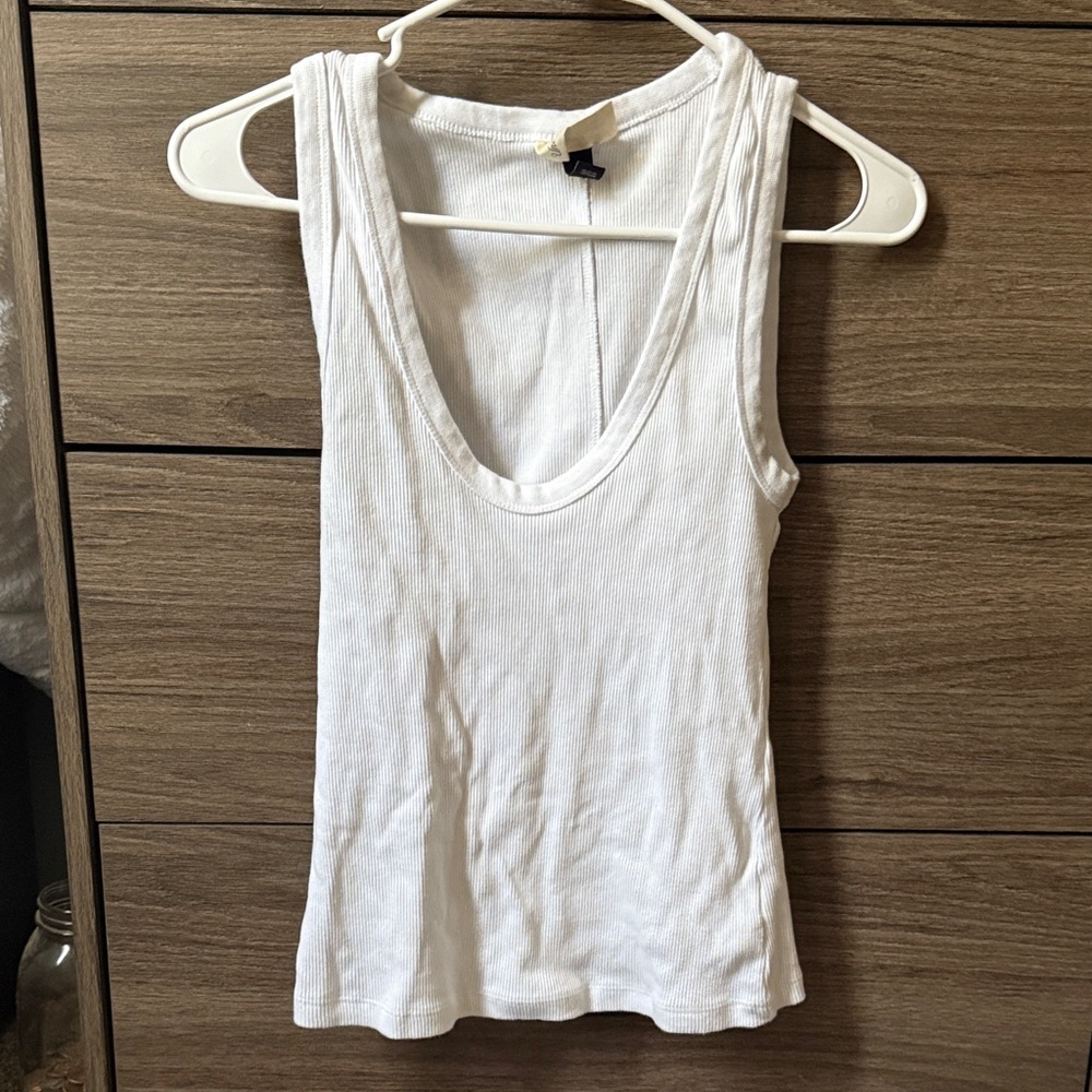 Universal Thread White Ribbed Tank Top